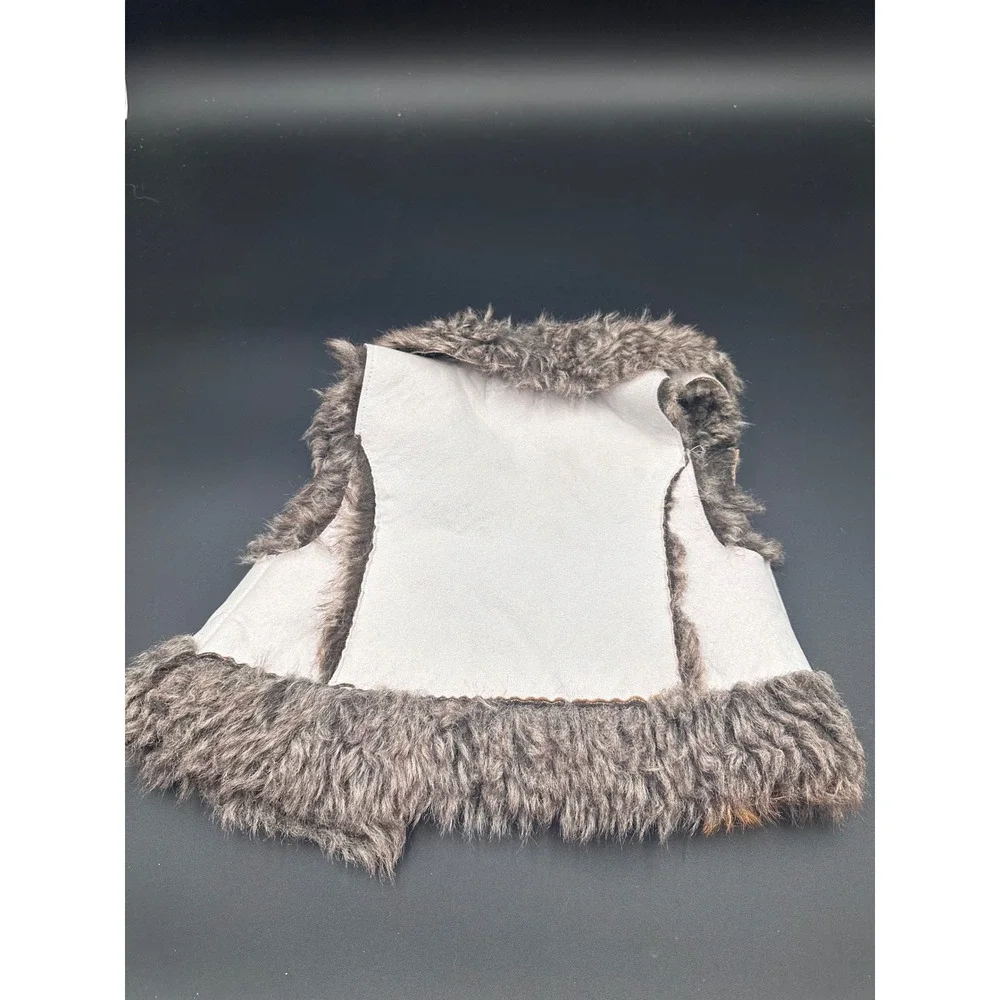 First Impressions Baby Vest Girls Faux Fur Suede Hearts Brown Beige 18‎ Months